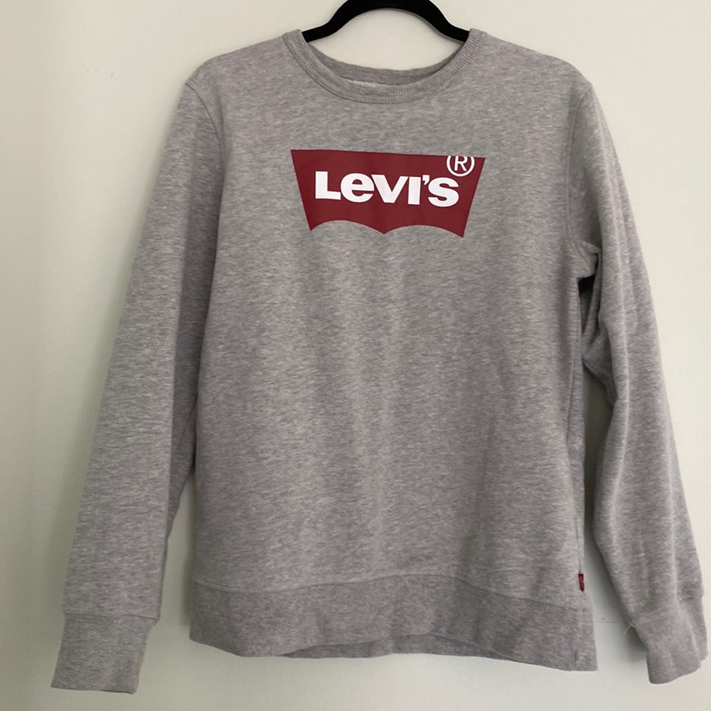NWOT Levi’s Crewneck